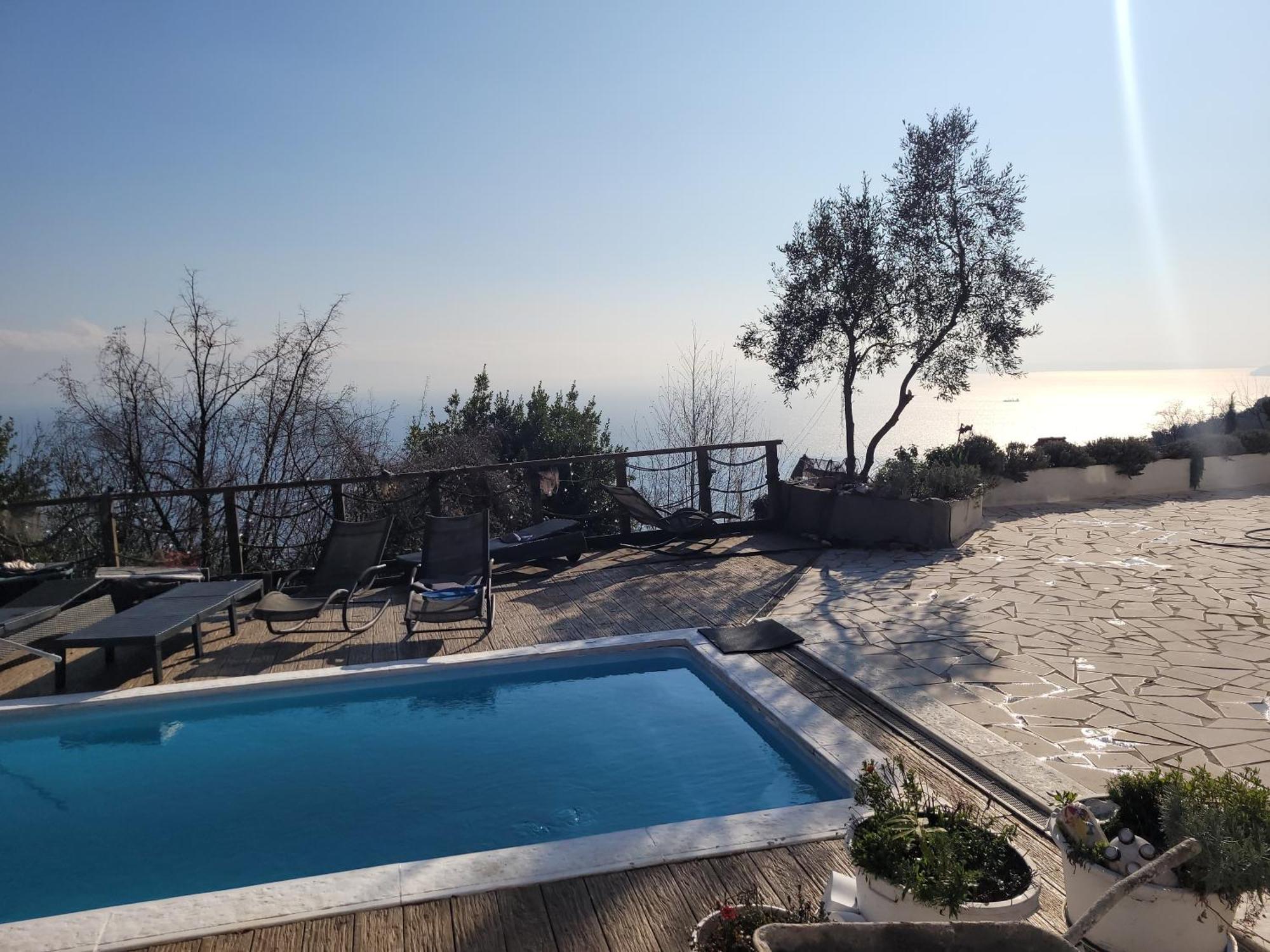 Apartments Chiara Mit Meerblick Und Pool Und Jacuzzi Lovran Exterior foto